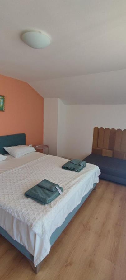 Apartments Provence Созополь Экстерьер фото