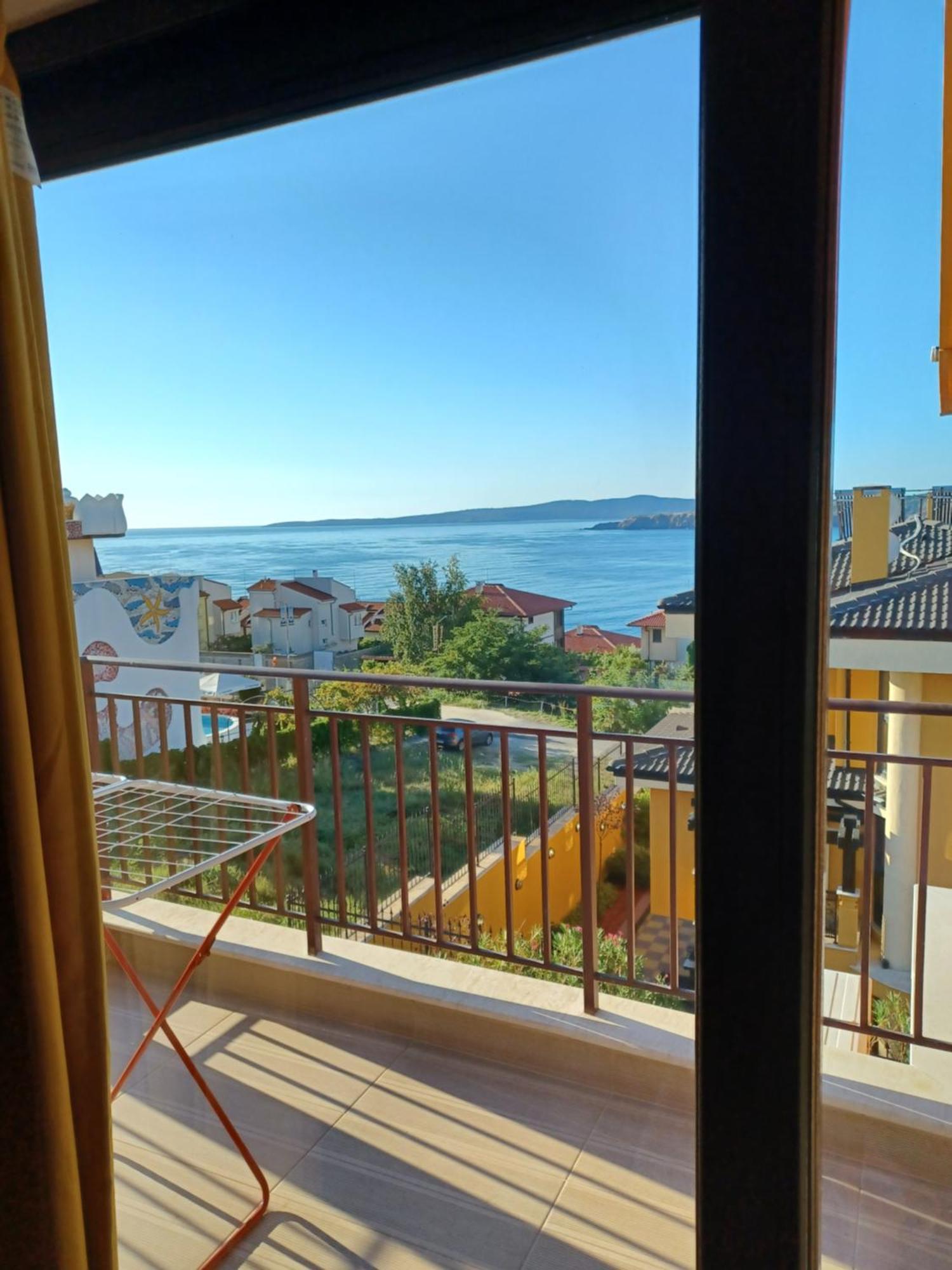 Apartments Provence Созополь Экстерьер фото