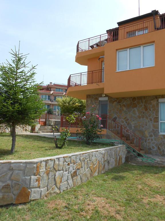 Apartments Provence Созополь Экстерьер фото